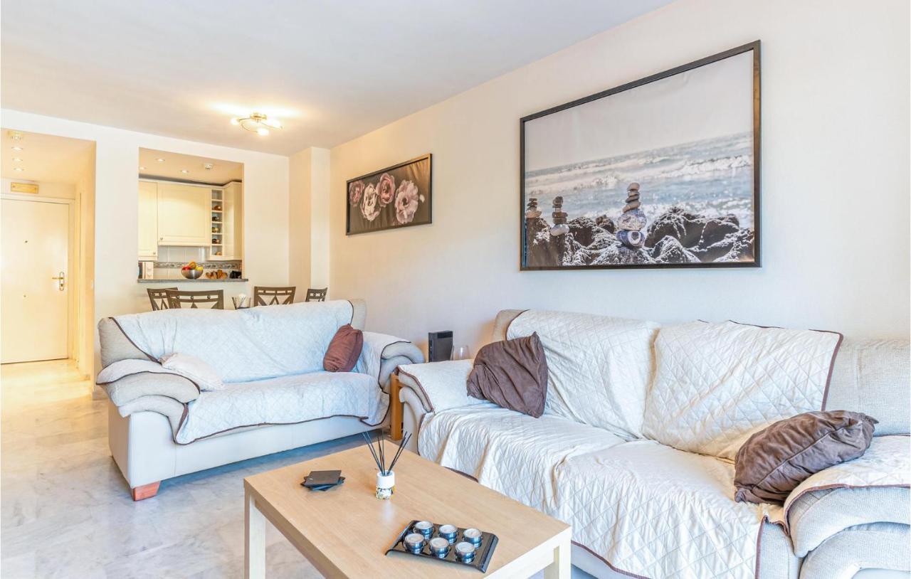 Apartamento Nice In With Outdoor Swimming Pool, Wifi&2 Bedrooms